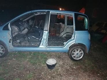 rezervne sijalice za auto: Fiat Multipla delovi. Nabavka novih delova za sve tipove vozila — 7