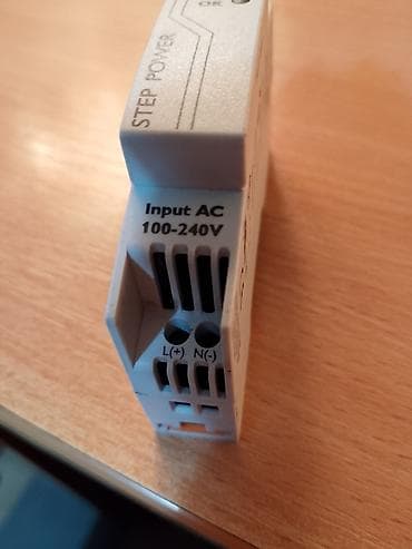 malis pumpa za vodu: Phoenix Contact STEP POWER napajanje, model STEP-PS/1AC/12DC/1 — 3