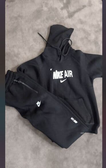 Bodysuits and Footies for babies: DECIJA DEBELA FUTROVANA TRENERKA KVALITETAN PAMUK VELICINA 16 CENA — 1