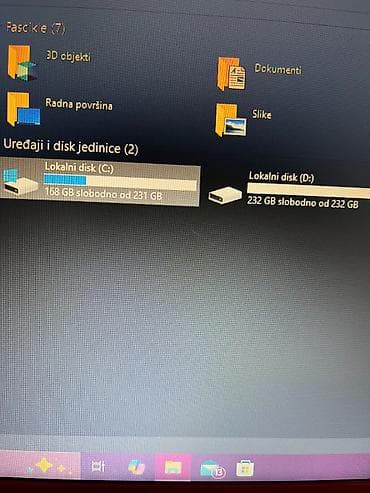postolje za racunar: Acer mini laptop – 11.6" ekran, crveno kućište Specifikacije: - — 2