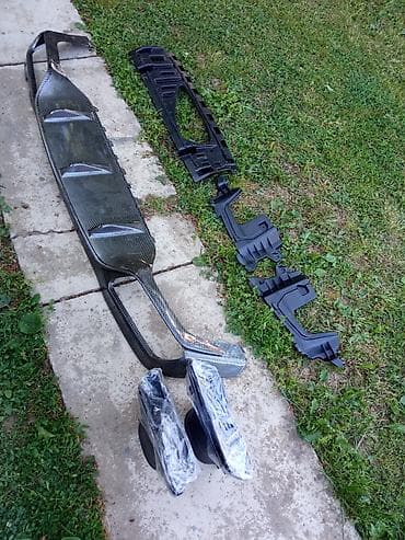 boca za brener: Karbonski difuzor zadnjeg branika + set nosača i završetaka izduva - — 2