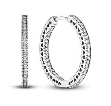 minđuše pandora: Pandora minđuše
Dobija se u kutijici
Cena:2000din — 9