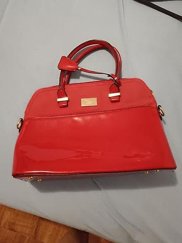 Potpuno nova. Elegantna ženska torba u