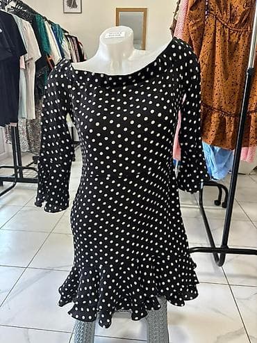 ck haljine: 06. Haljina M Vel. 1200 dinara M — 2