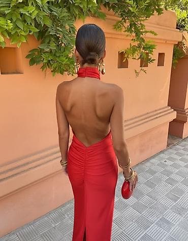 Haljine: 🔥Elegantna večernja haljina – model sa otvorenim leđima
✅2600 din — 2