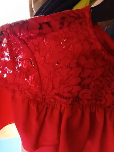 primark nis: Elegantna crvena haljina do kolena - Kroj: ravna silueta, dužina — 3