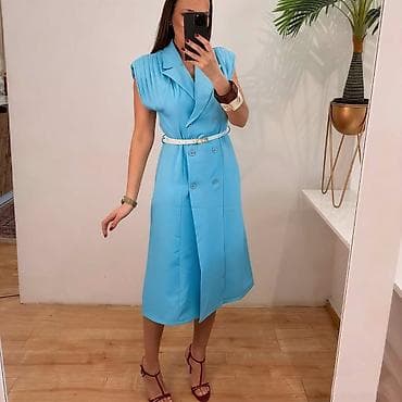 Women's Sweatsuits: Elegantna midi haljina bez rukava sa rever kragnom i dvorednim — 2