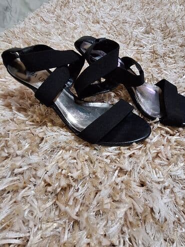 elasticne pertle za patike: Sandals, 38 — 5