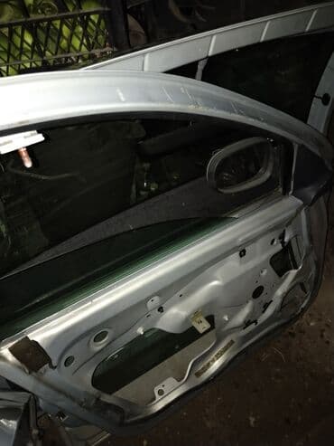 daljinski za auto: U Nišu prodajem delove za Reno Megan 1,9. dizel.Leva,Desna i zadnja — 9