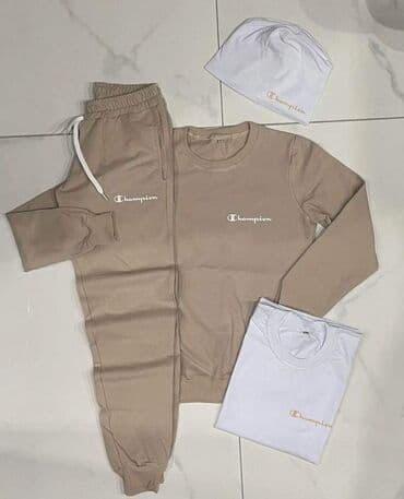 trodelni kompleti: S - xl
Trodelni 4200 — 3