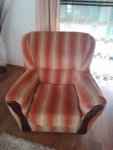 Stilski trpezarijski stolovi: Trosed + dvosjed + fotelja – klasičan tapacirani set za dnevnu sobu - — 2