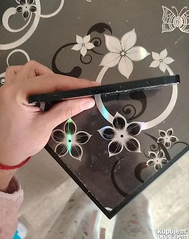 iphone 13 mini oglasi: IPhone 13 – 128 GB, crna boja Telefon je u funkciji – radi normalno — 6