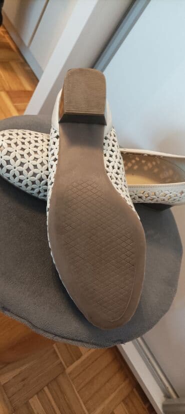 Women's Footwear: Pumps, 40 — 3