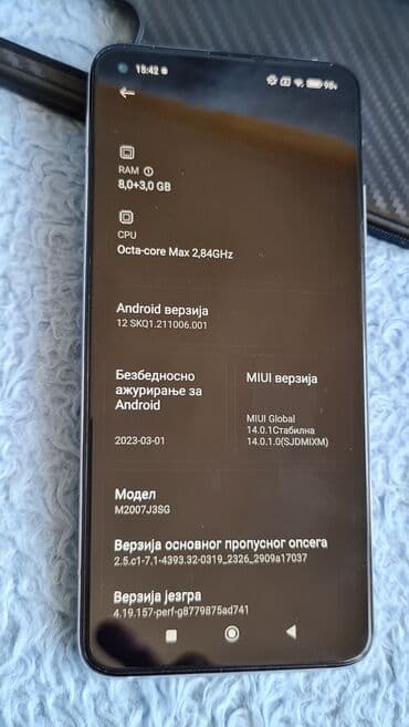 baterija za tesla telefon: Telefon kao nov sve radi nema mane,10 od 10 sa maskombi punjacem sim — 4