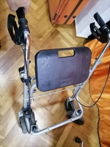 pojasevi za bruh: Hodalica sklapajuća sa ispravnim kočnicama
Sve je Ok — 11