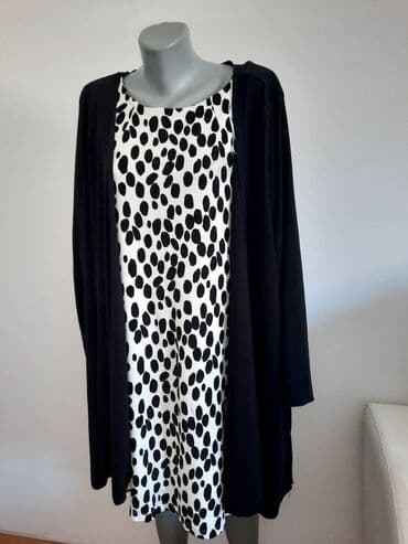 Kardigan 54/56 Novo poliester elastin crna sirina ramena 54 sirina — 1