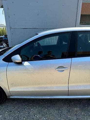 ford capri prodaja: VRATA ZA VOLKSWAGEN POLO | Prednja leva vrata za Polo 6R Odlicno — 2