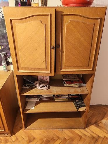 vitrine ikea: Drvena višenamenska vitrina/polica za dnevni boravak ili radnu sobu — 1