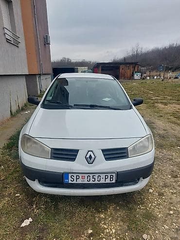 Prodaja automobila: Renault Mégane II, bele boje, hečbek sa 5 vrata. Pogonsko rešenje sa — 1