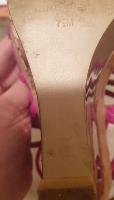 nike šuškavac: Sandale, Nine West, 37 — 3