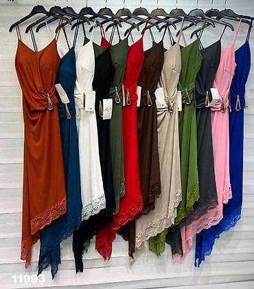 bunda s: Elegantna midi haljina na tanke bretele – Emi Moda, Made in Italy. - — 6