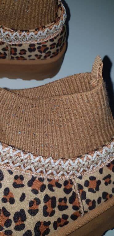 camper obuca beograd: Ugg mini čizme, bоја - Braon, 40.5 — 8