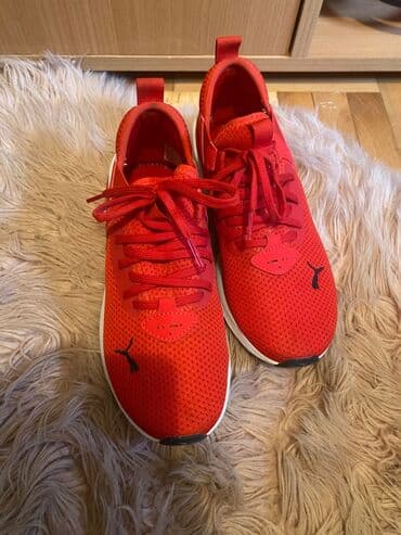 Ženska obuća: Puma novw lagane patike original 3000 din plus poklon gratis — 1