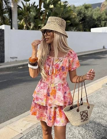 prada beograd: ✅Letnja ženska haljina sa cvetnim printom
2700 din 
S M L — 5