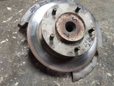 glavcina zadnjeg tocka zastava: Glavcina levog prednjeg tocka Lada 2121,21213 Niva 24mm br.5. Polovna — 1