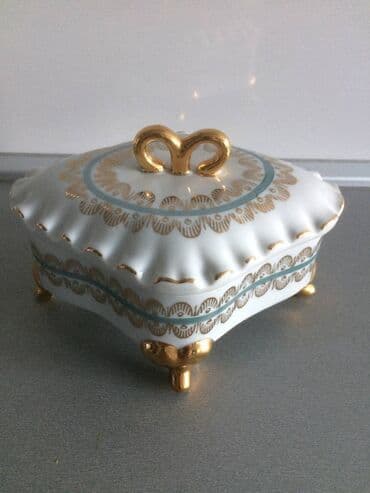 vuneni tepih cena: Decoration box, Ceramics — 1