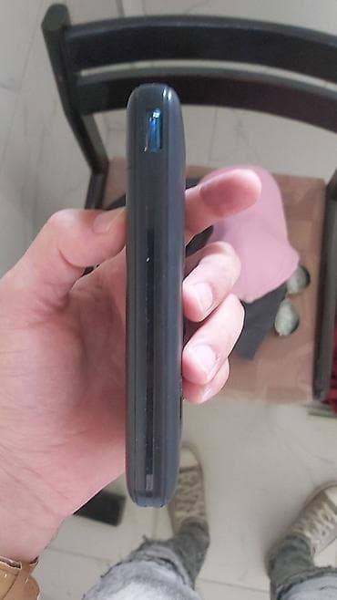 used mobile: Prenosivi punjac 10000mAh prodaje se u stanju kakvom je Bez prava na — 3