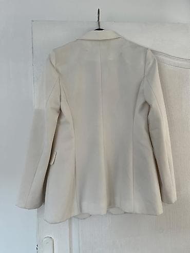 koton blejzeri: Elegantni ženski sako Koton Business - Boja: nežna krem/bela - Model — 6