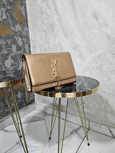 torbice preko ramena: Torbice – 2.300 din Elegantne ženske torbice u različitim modelima i — 2