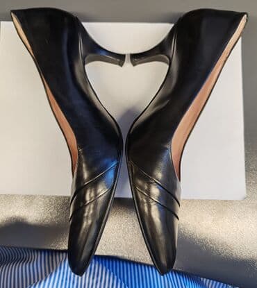 salonke sa otvorenim prstima: Salonke, Caprice, 39 — 4