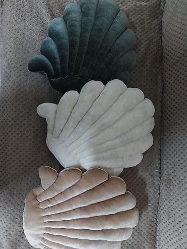 3d čipka: Ukrasni jastuci u obliku školjke - Materijal: mekani baršun sa nežnim — 5