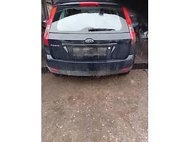 jagodina polovni automobili: FORD FIESTA DELOVI 2004. GOD. - KOMPLETAN AUTO U DELOVIMA | Polovni — 4
