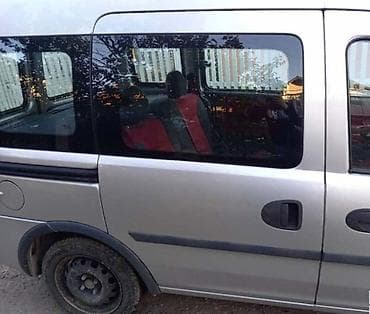 prodaja automobila vrsac: BOCNA VRATA VISE BOJA ZA OPEL COMBO | Svi delovi za Opel vozila  — 1
