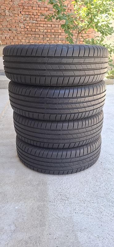 ms gume cena: 185 65 R15 Lassa. Prodajem 4kom polovne letnje auto gume dimenzije 185 — 1