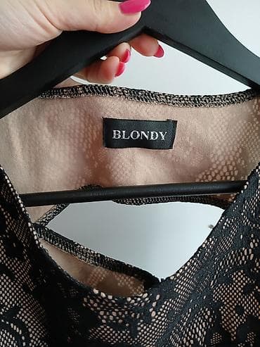 new yorker trenerka sa srcima: BLONDY haljina bez rukava, A-kroja, sa floralnom čipkastom aplikacijom — 2