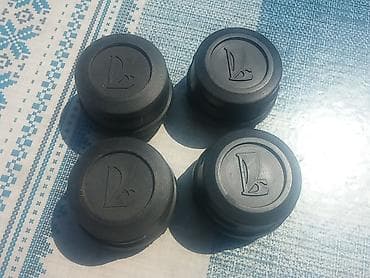 Poklopac glavčine za Lada Samara. Novo. Originalno. Cena 300 dinara