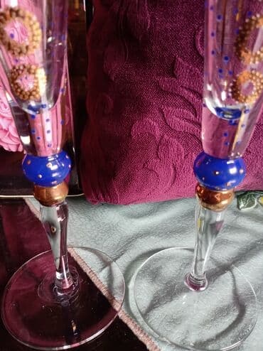 swarovski case za vino cena: Case nove za dvoje iz 2000te. za vino. postojan dezen. obe u ceni — 4