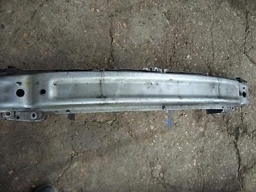 NOSAC PREDNJEG BRANIKA ZA RENAULT LAGUNA