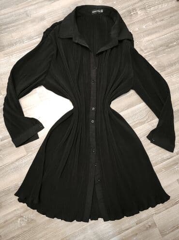 pončo za zimu: Capitol 4XL (EU 48), color - Black, Oversize, Long sleeves — 1