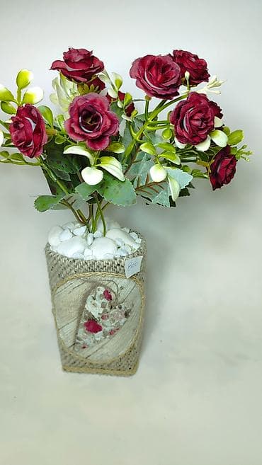 eksimor prekrivaci cena: Dekorativna aranžman vaza sa veštačkim cvećem - Kompozicija burgundi — 2