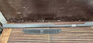 LAJSNA RESETKA TABLA ZA AUDI A4 ZA 1999. GOD na lalafo.rs LAJSNA RESETKA TABLA ZA AUDI A4 ZA 1999. GOD