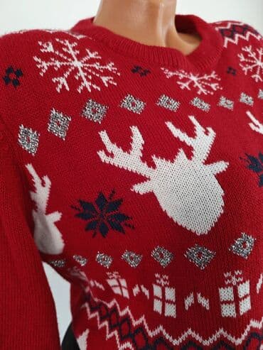 torbe mona: Novogodišnji džemper Veličina L Za sve informacije i porudžbine DM 🛍 — 3