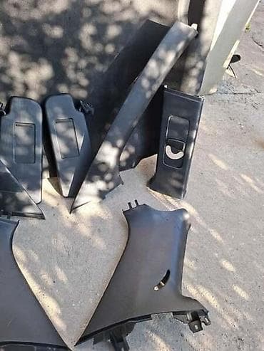farovi renault megane 2: CRNO NEBO I STUBOVI 3 VRATA ZA VOLKSWAGEN POLO OD 2001. DO 2009. GOD — 4