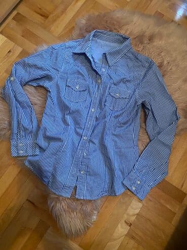 Women's Clothing: Kosulja samo
500 din — 1