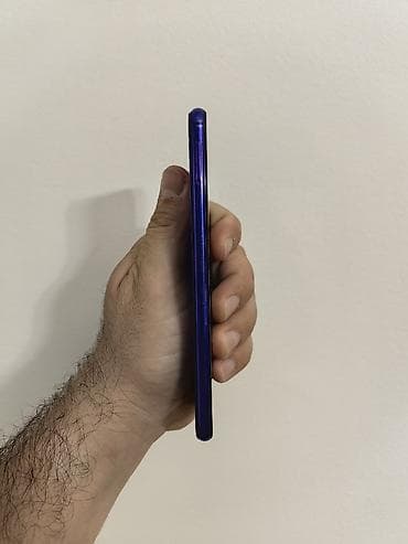 daj fotke: Huawei Nova 5t dual sim, sim free sa 6/128 gb memorije. Dobro očuvan i — 2