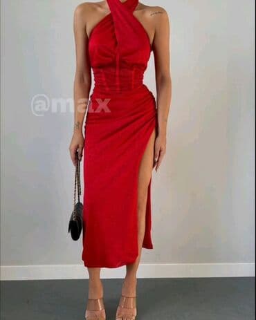 new yorker body amisu: New,,BooMiss’’Shine DressVelicine:S M L XL.
 Cena3200Din — 1